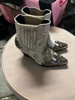 Cape Robbin Velvet Western Ankle Boots - Taupe and Brown